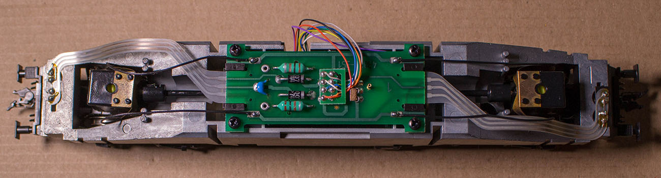 Der Decoder ist nun eingesteckt, nun den Decoder auf dem Programmiergleis auslesen und die Funktionen programmieren